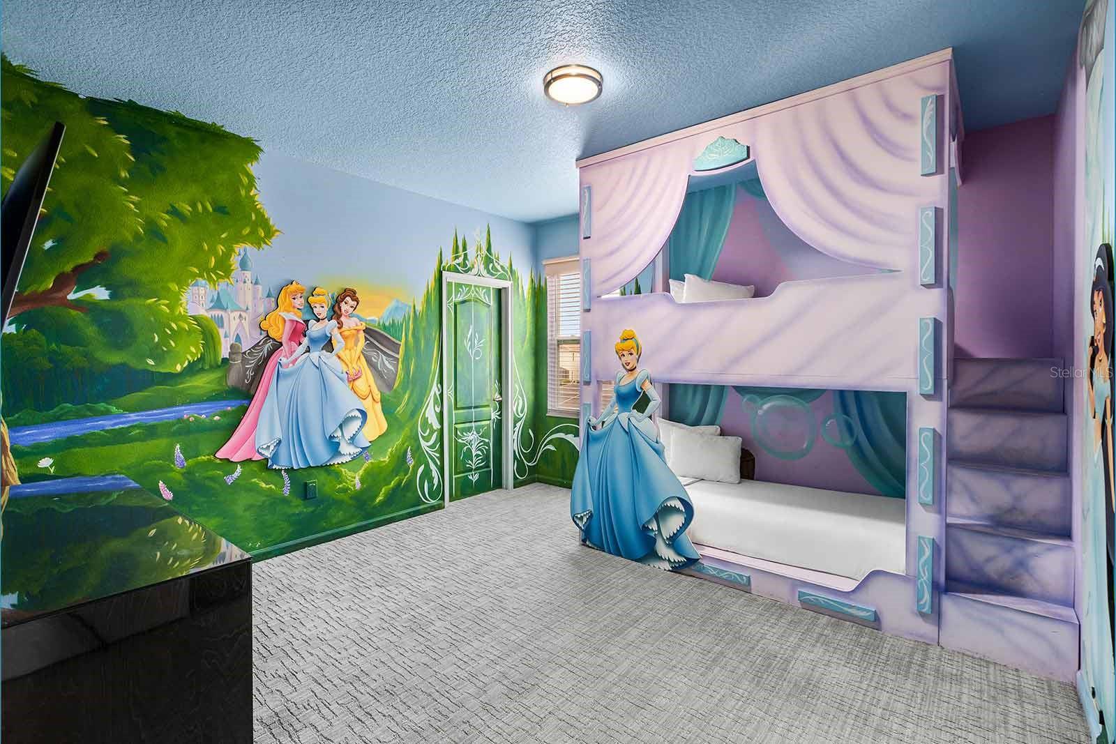 Image 33 of 40 For 8025 Oak Shadow Court