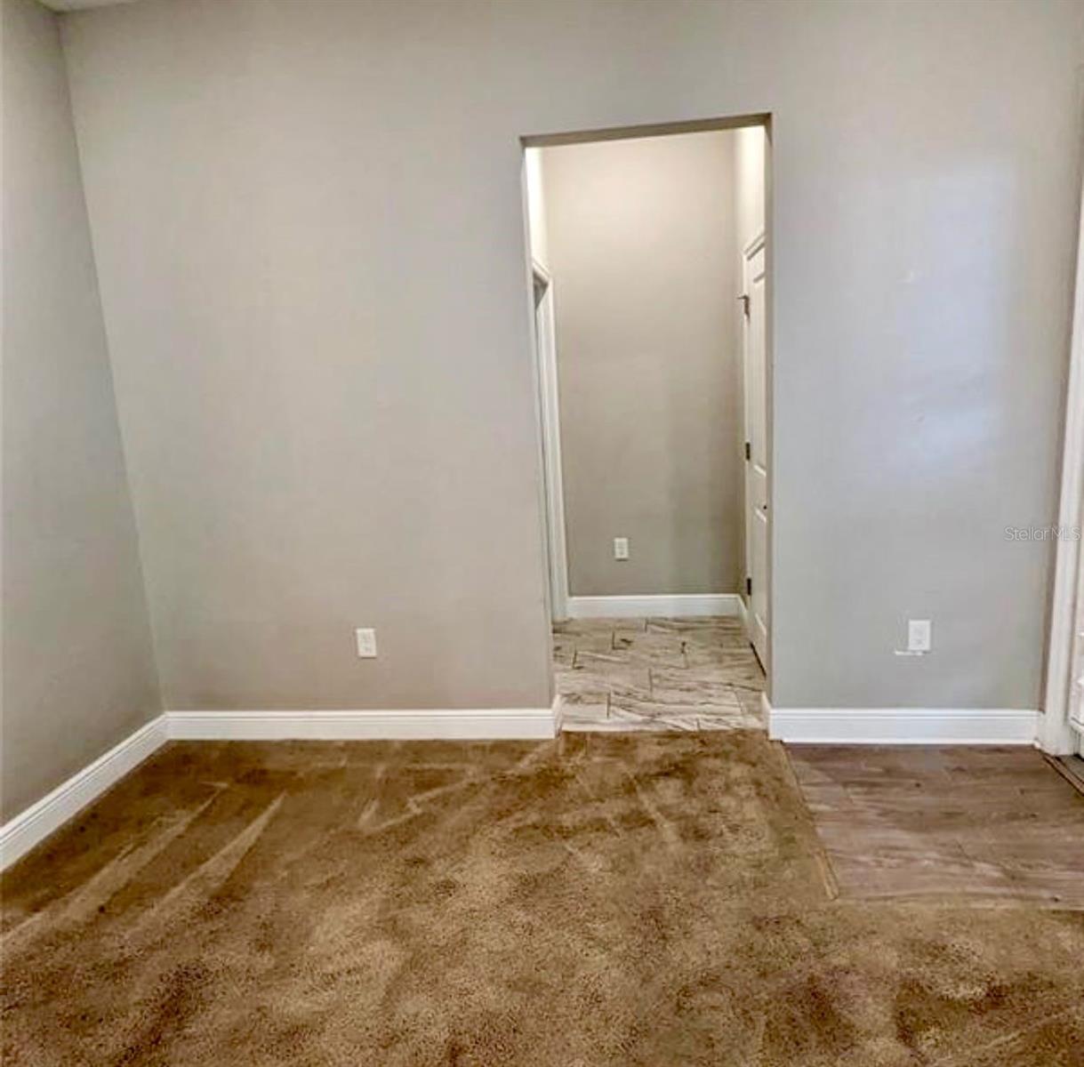 Image 23 of 37 For 8582 Powder Ridge Trail