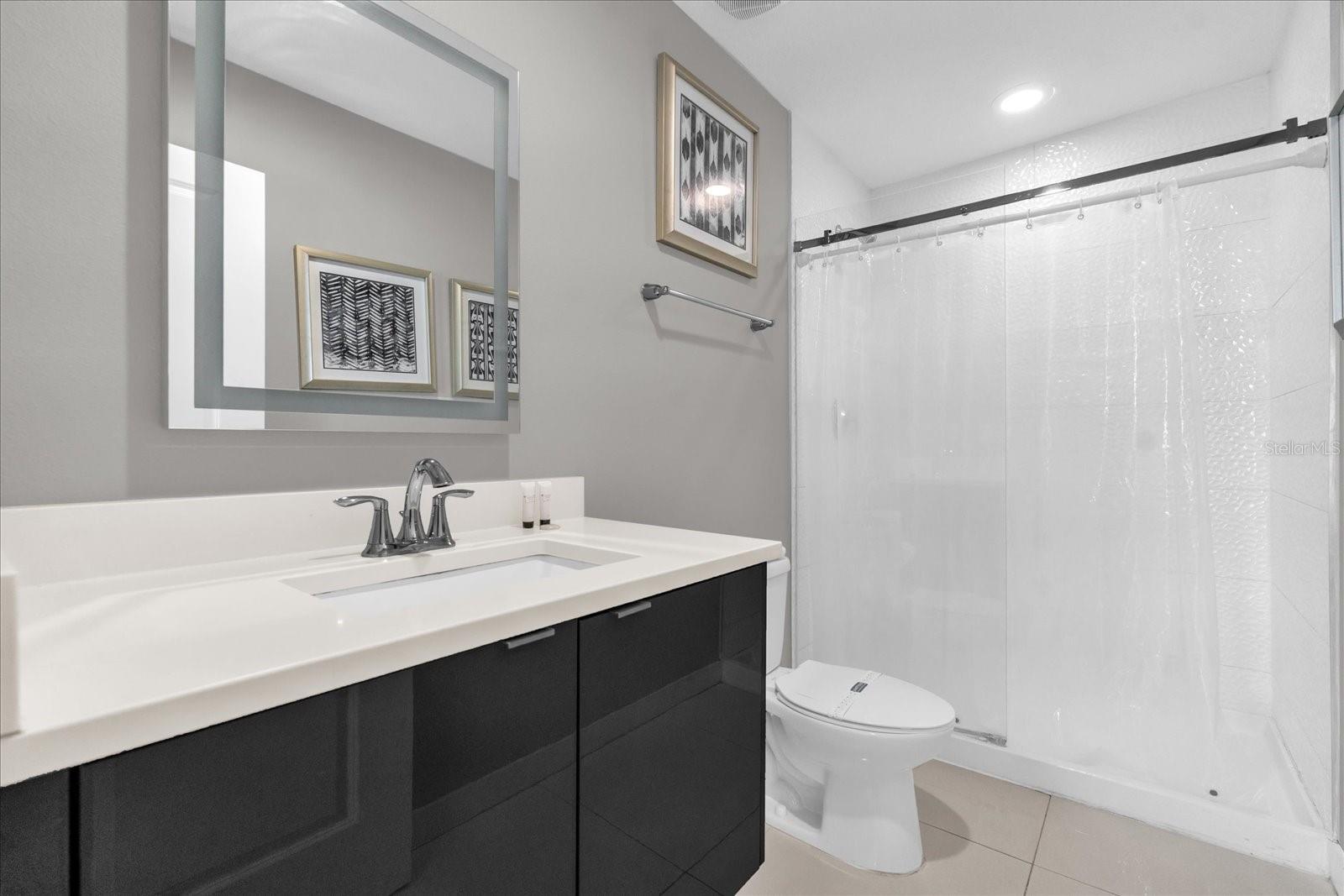 Image 23 of 30 For 4401 Le Reve Court