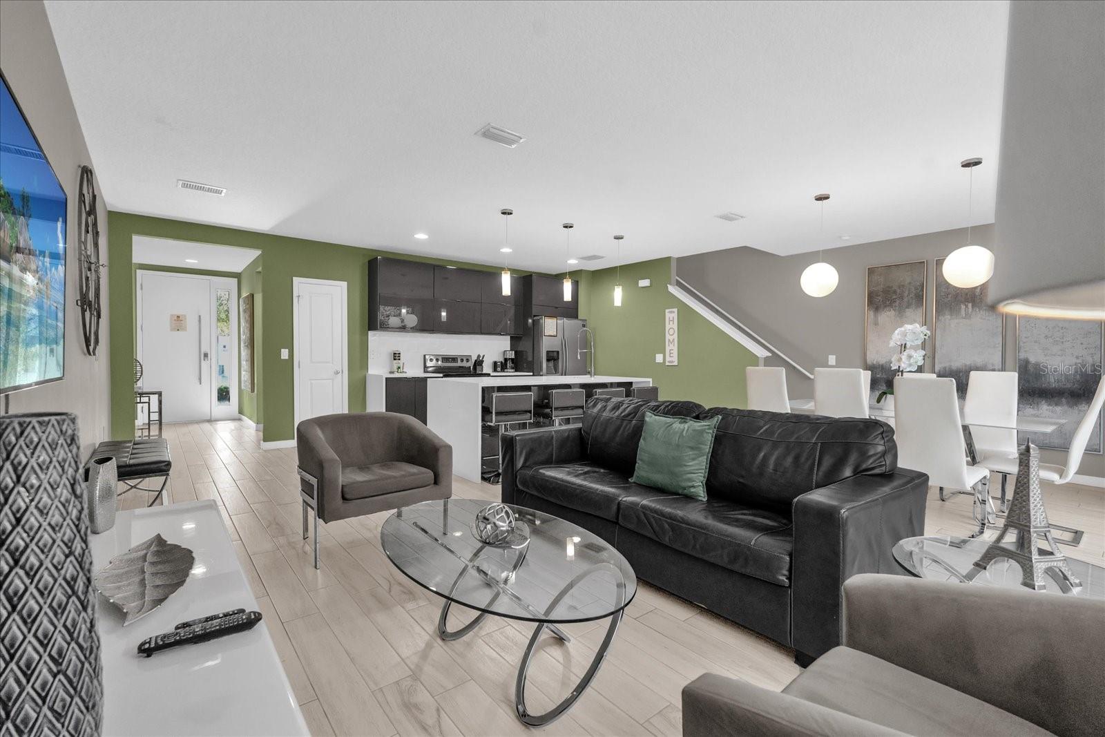 Image 7 of 30 For 4401 Le Reve Court