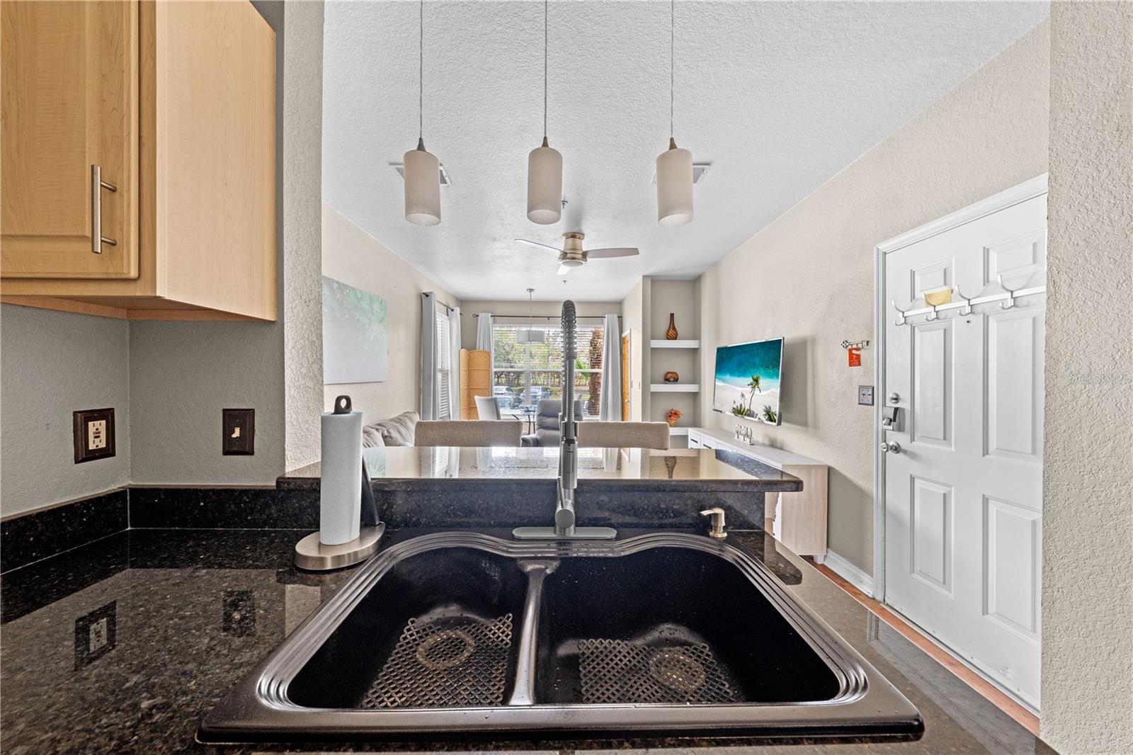 Image 19 of 48 For 8929 Legacy Court 107