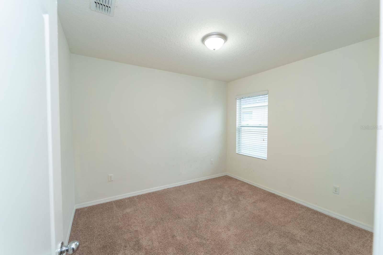 Image 12 of 44 For 138 Tracy Circle