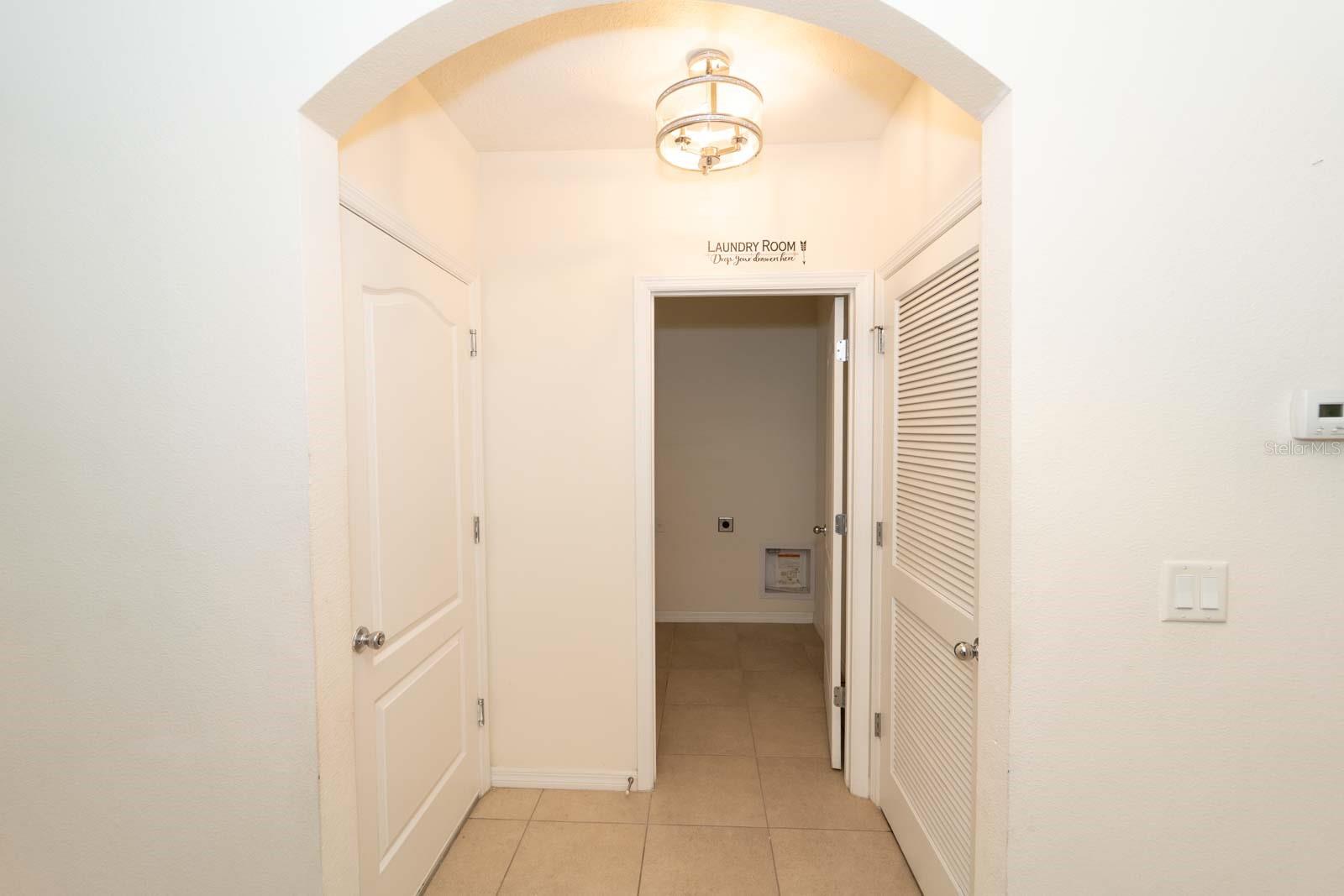 Image 14 of 44 For 138 Tracy Circle