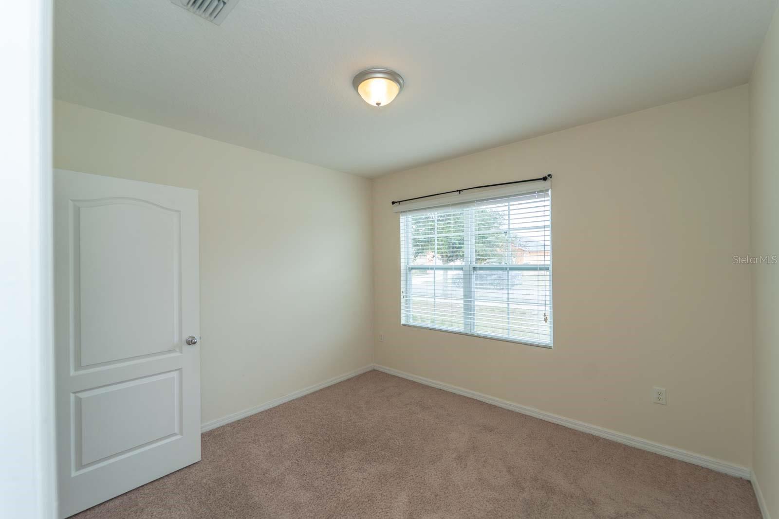 Image 7 of 44 For 138 Tracy Circle