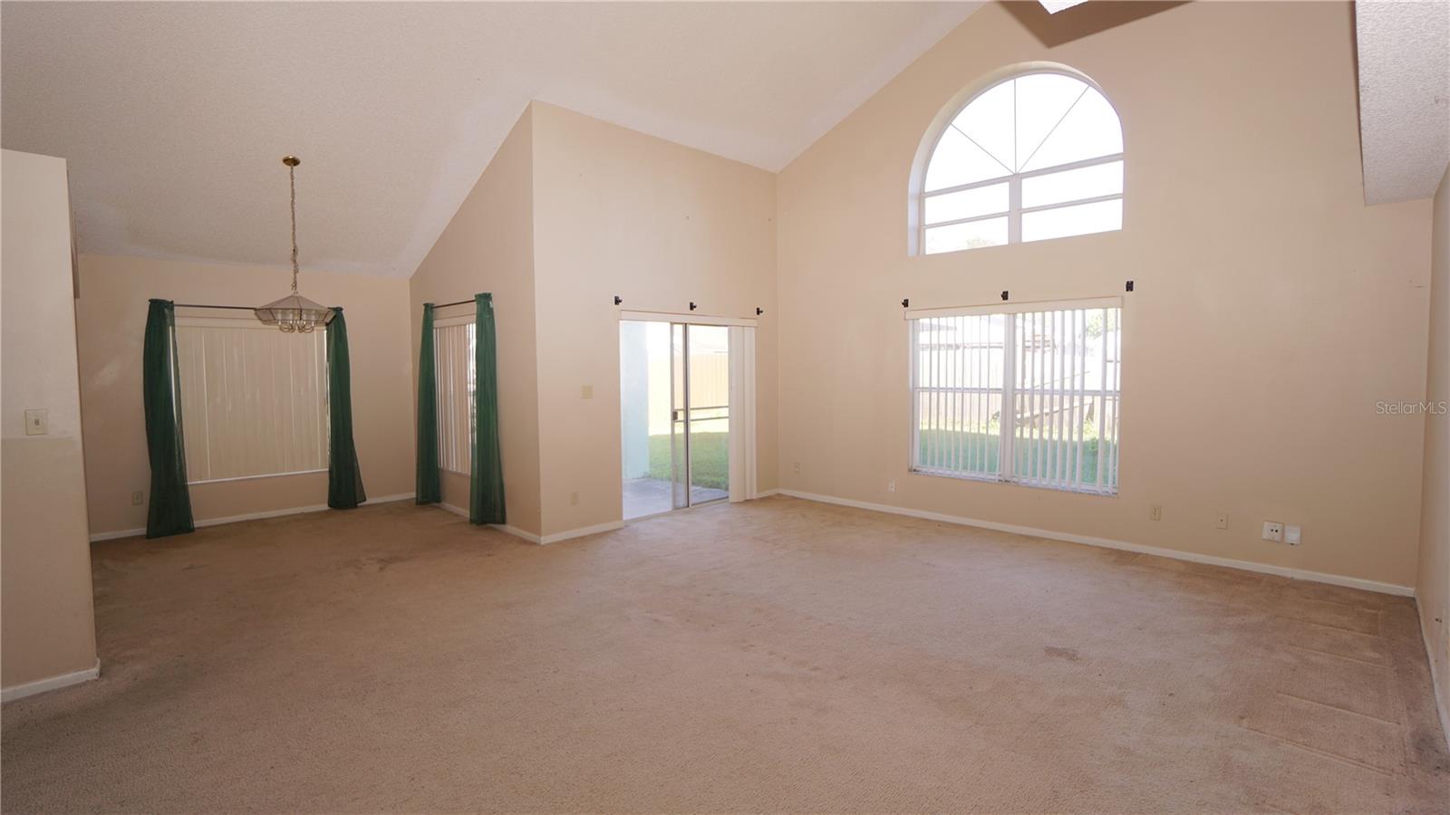 Image 17 of 39 For 11133 Huxley Avenue