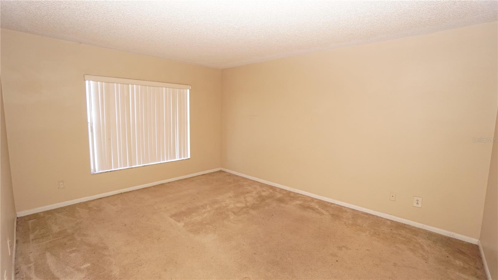 Image 20 of 39 For 11133 Huxley Avenue