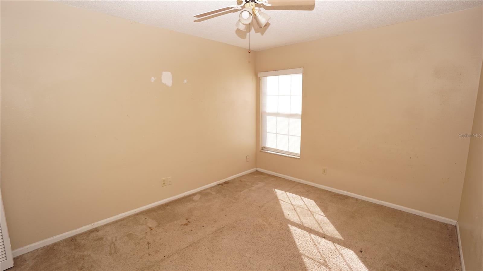 Image 28 of 39 For 11133 Huxley Avenue