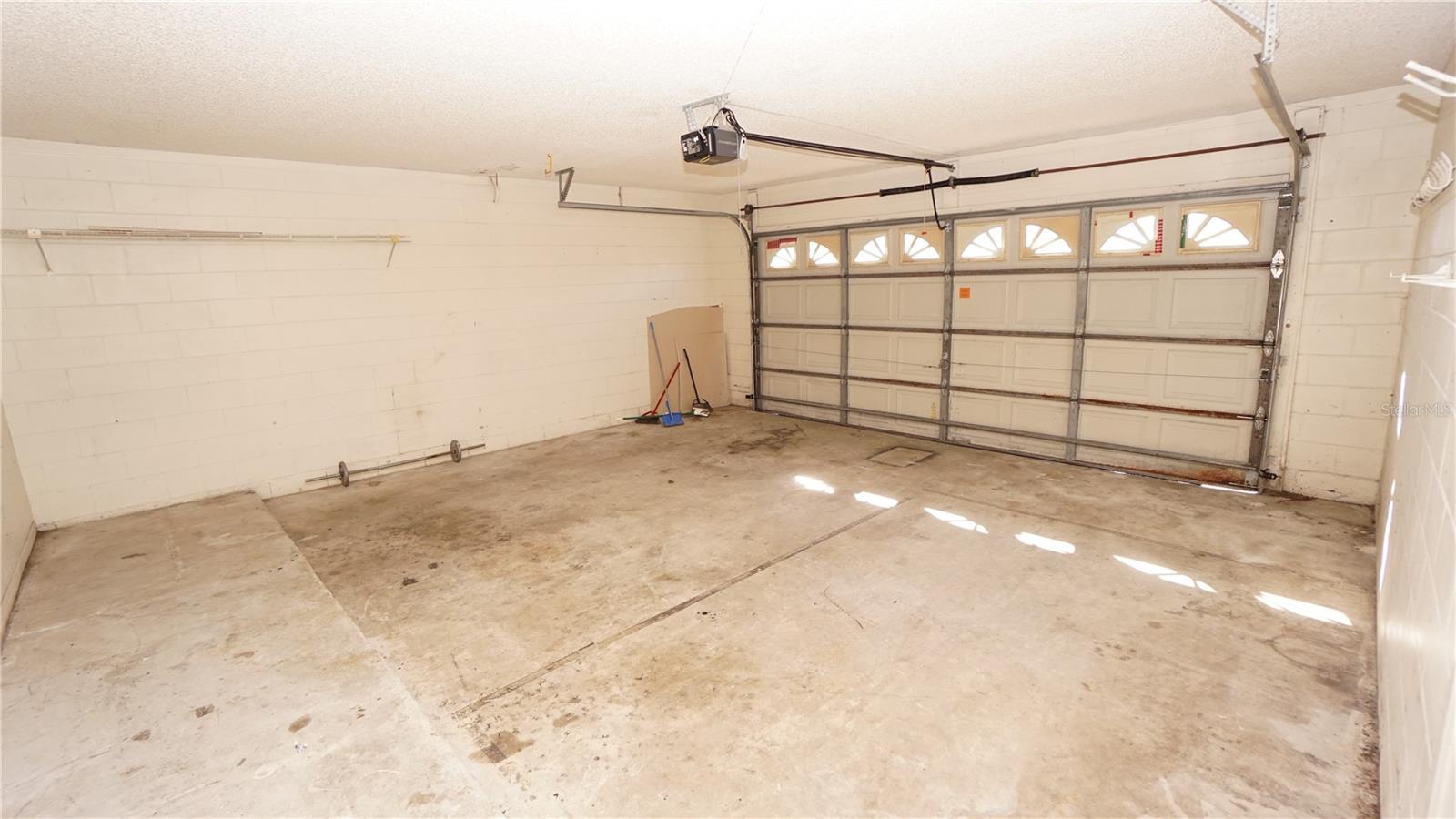 Image 35 of 39 For 11133 Huxley Avenue