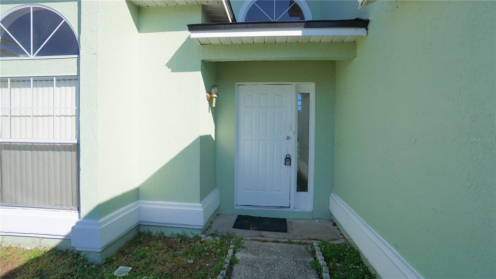 Image 6 of 39 For 11133 Huxley Avenue