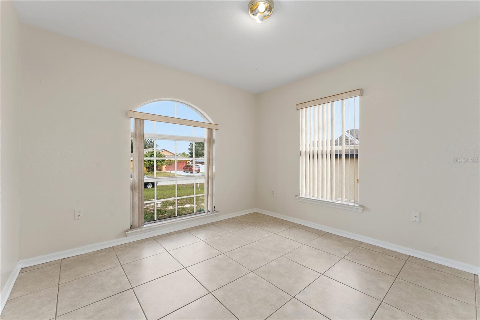 Image 13 of 26 For 114 Herring Lane