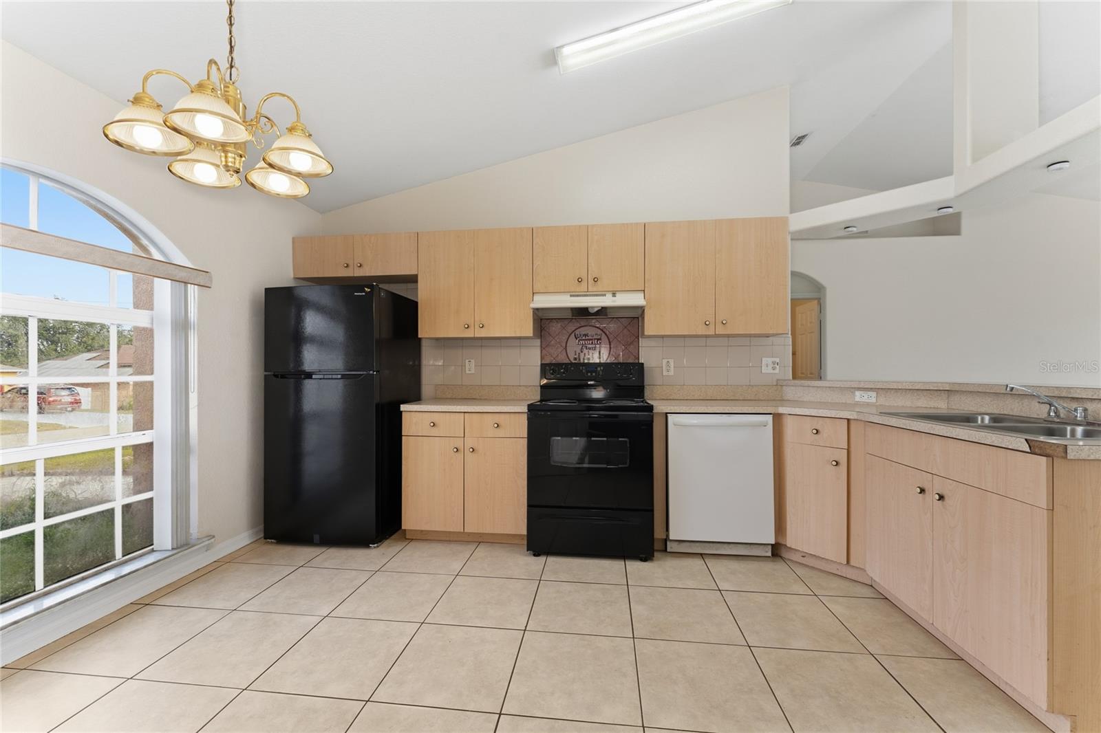 Image 20 of 26 For 114 Herring Lane