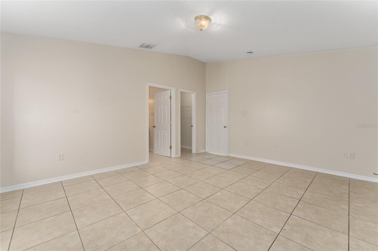 Image 22 of 26 For 114 Herring Lane