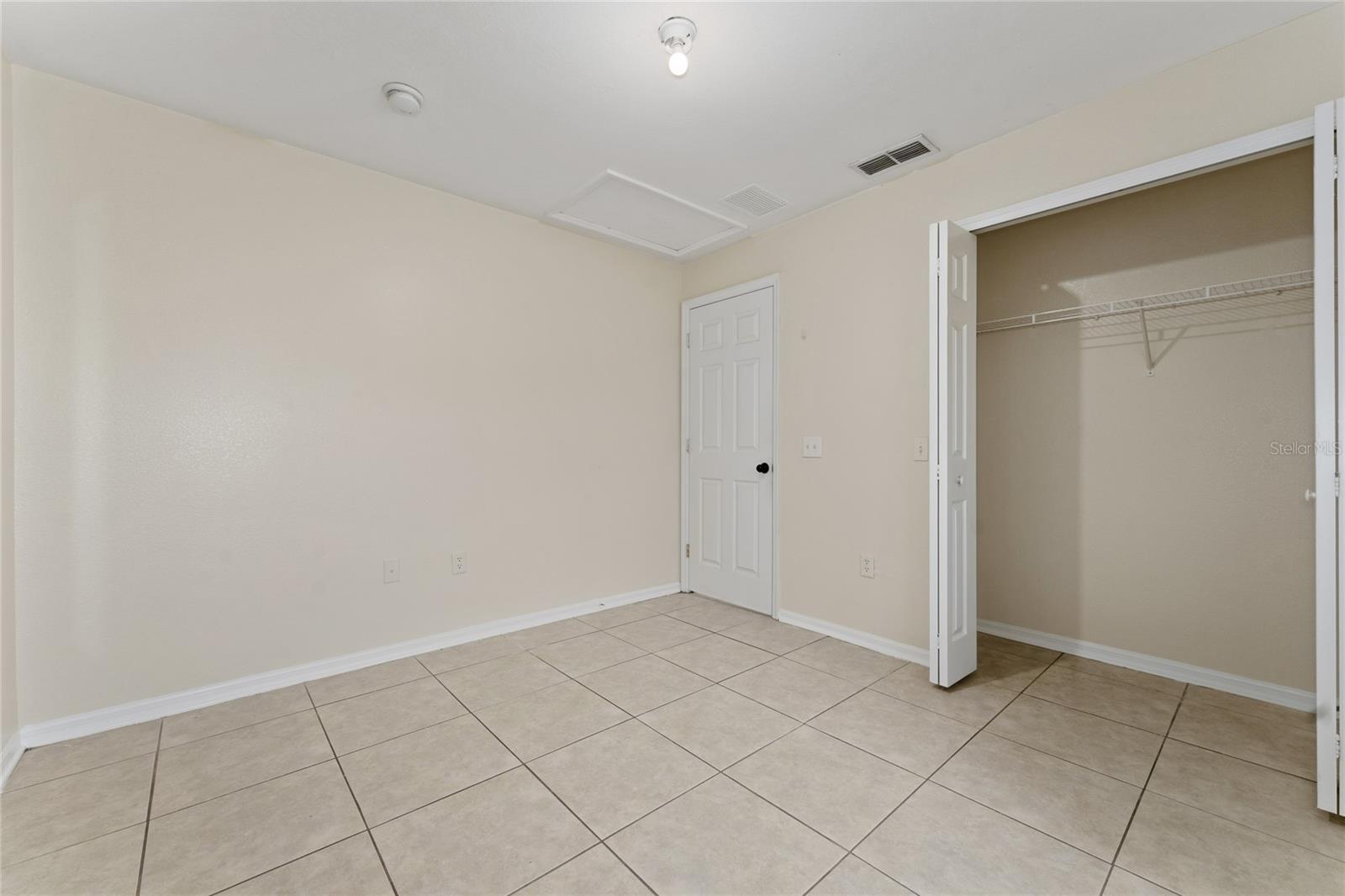 Image 8 of 26 For 114 Herring Lane