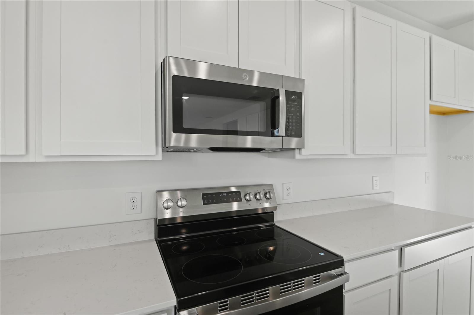 Image 9 of 26 For 6151 Daphne Street