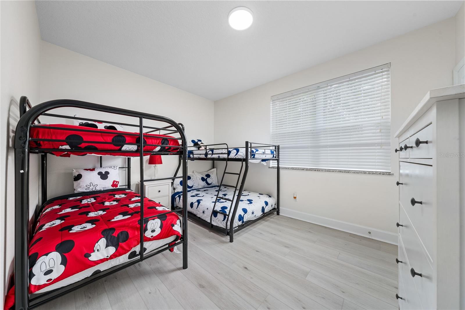 Image 11 of 25 For 17417 Placidity Avenue