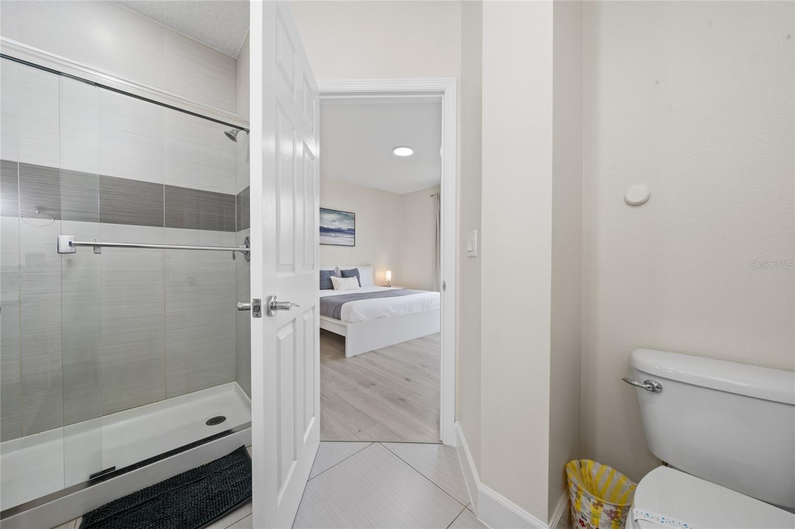 Image 24 of 25 For 17417 Placidity Avenue