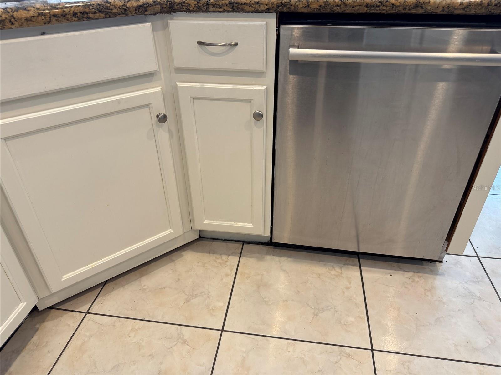 Image 12 of 29 For 1349 Ivy Meadow Drive