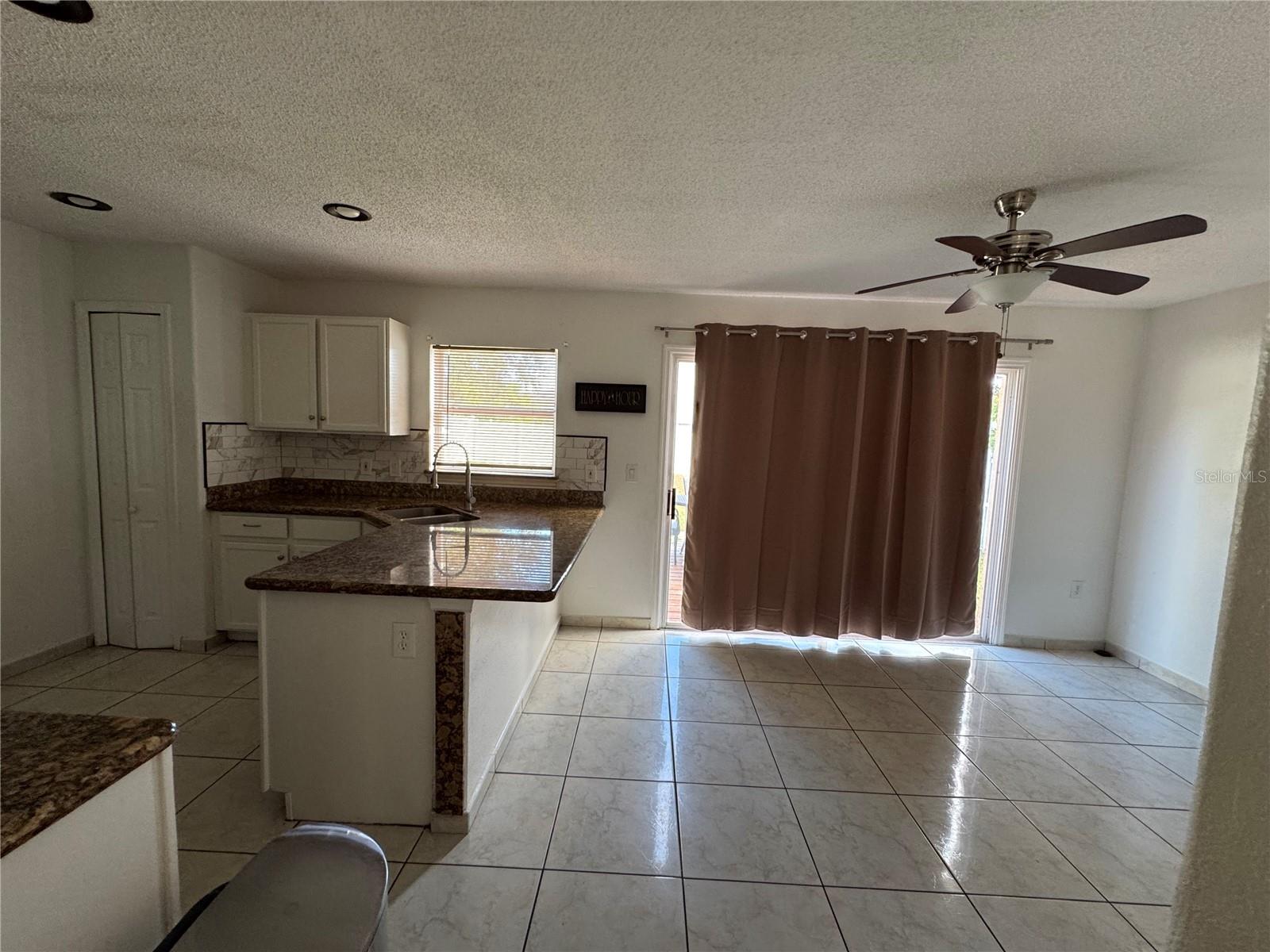 Image 6 of 29 For 1349 Ivy Meadow Drive