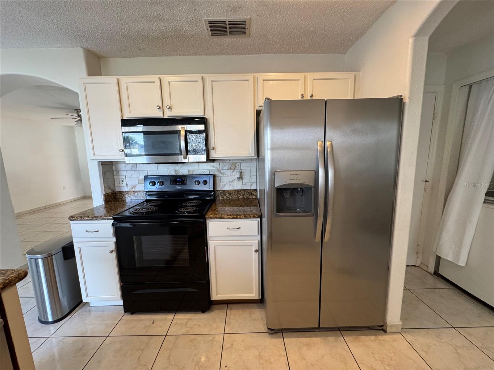 Image 7 of 29 For 1349 Ivy Meadow Drive