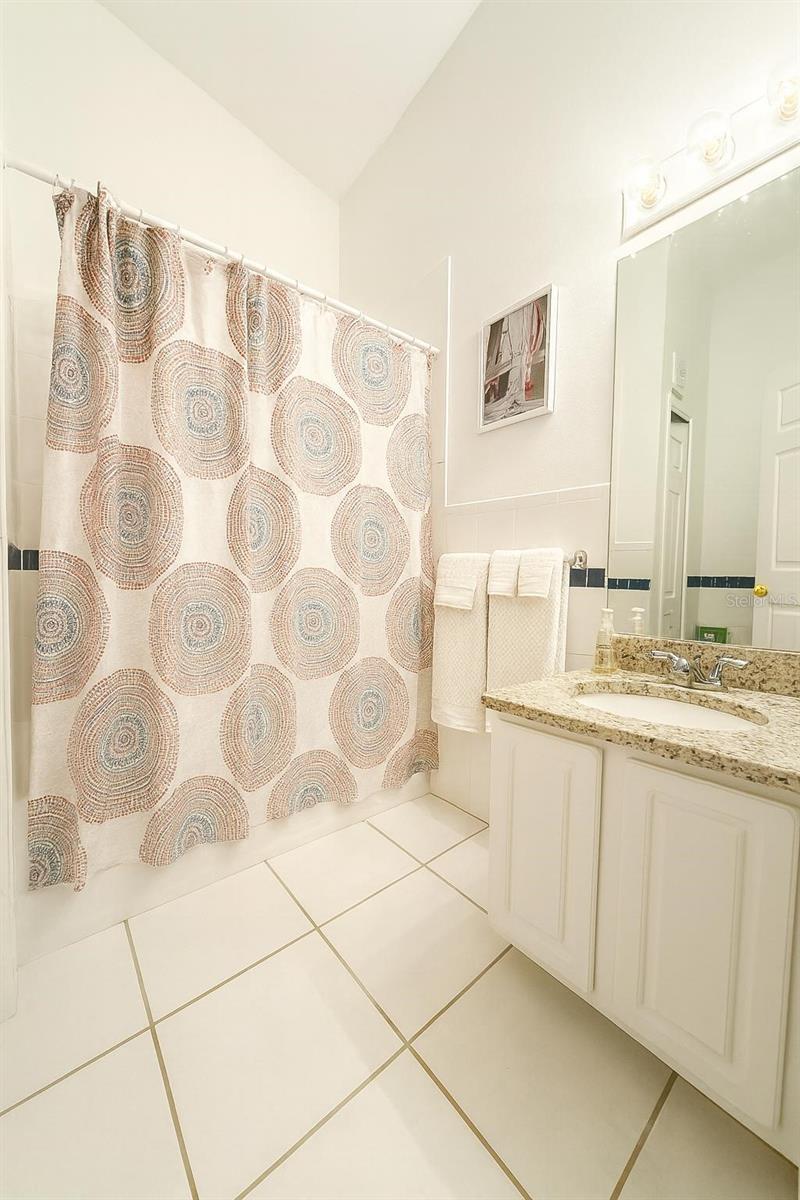 Image 11 of 11 For 1001 Universal Rest Place