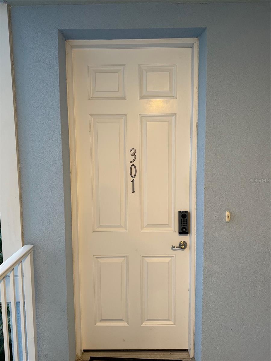 Image 3 of 16 For 3 Riverwalk Drive 301