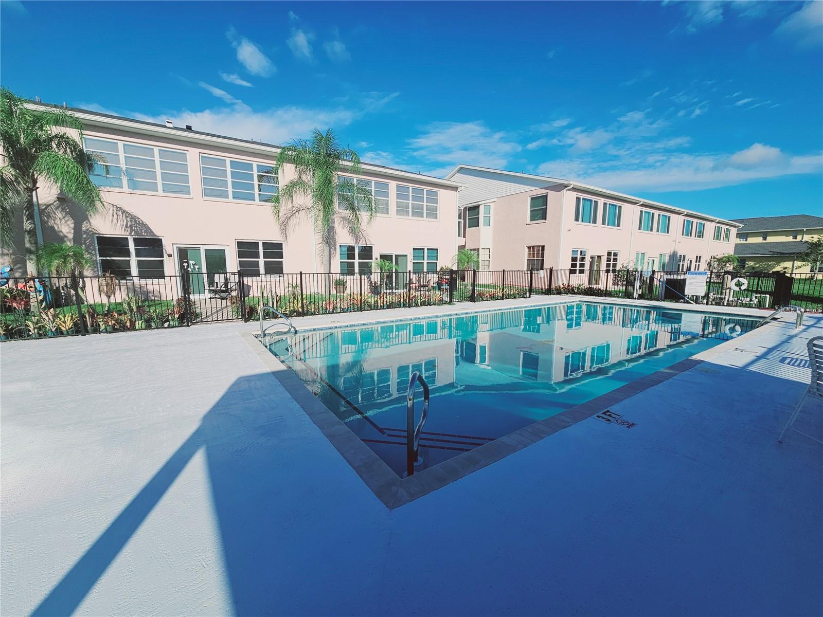 Image 31 of 32 For 177 Boundary Boulevard 6