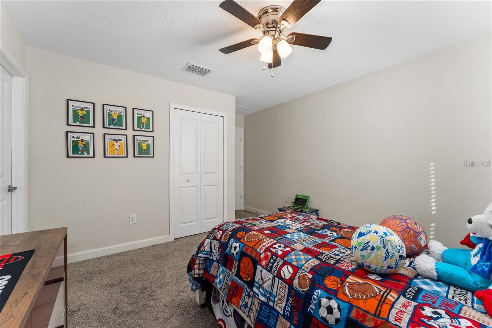 Image 13 of 43 For 11934 Imaginary Way