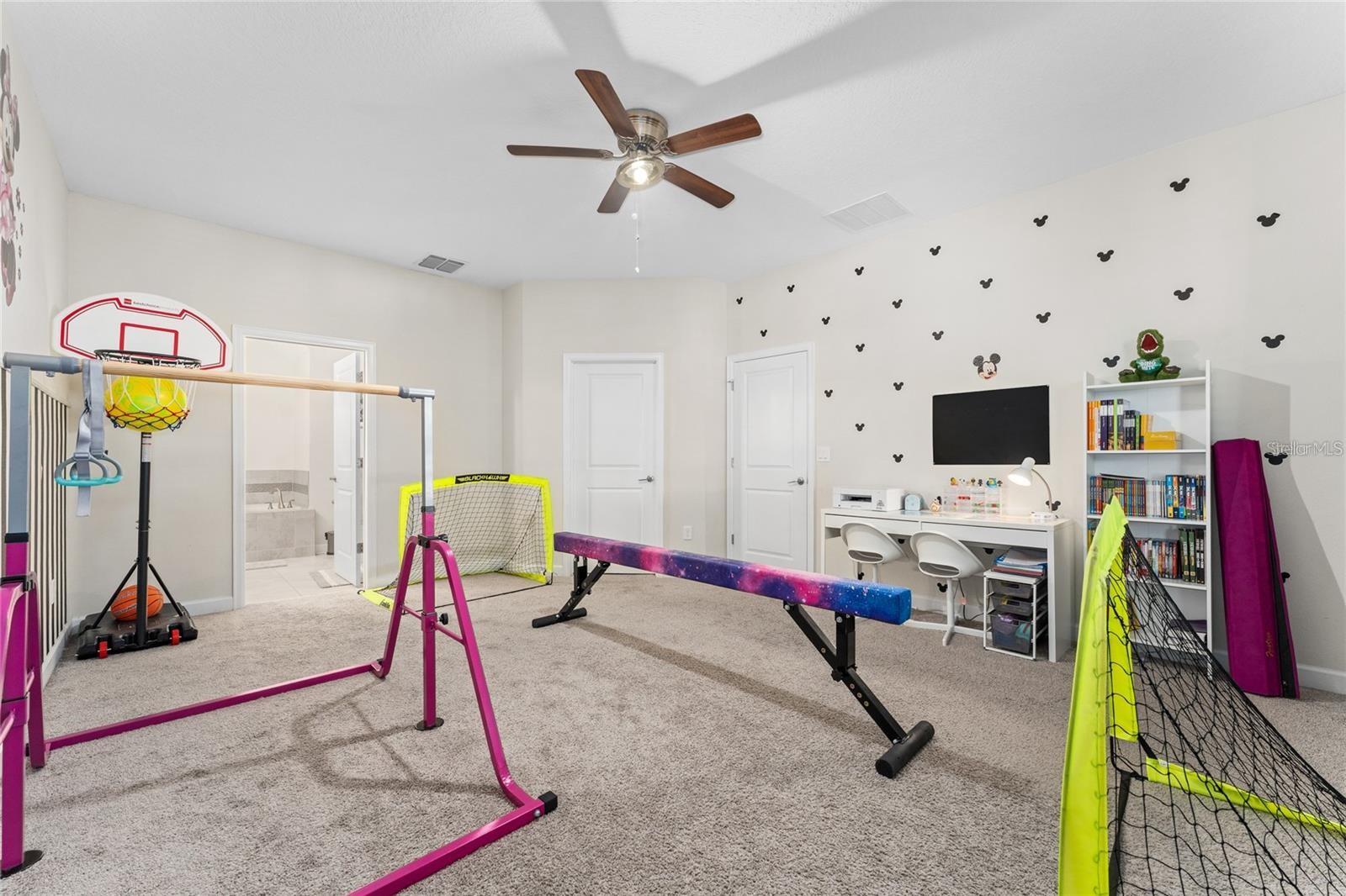 Image 16 of 43 For 11934 Imaginary Way