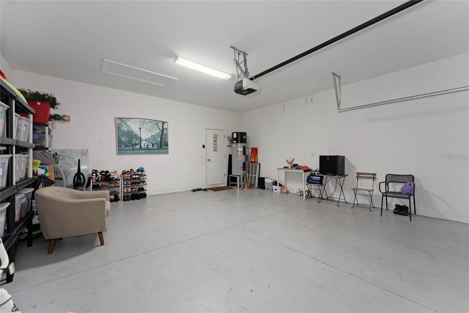 Image 26 of 43 For 11934 Imaginary Way