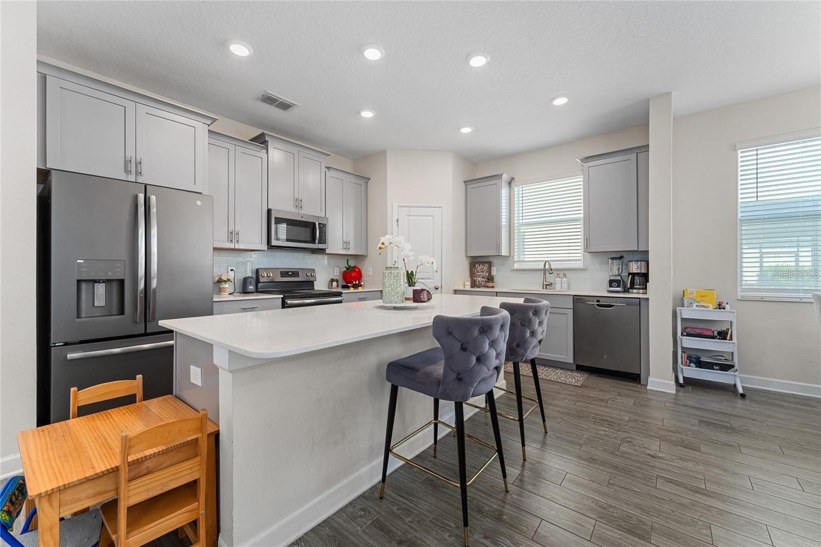 Image 5 of 43 For 11934 Imaginary Way