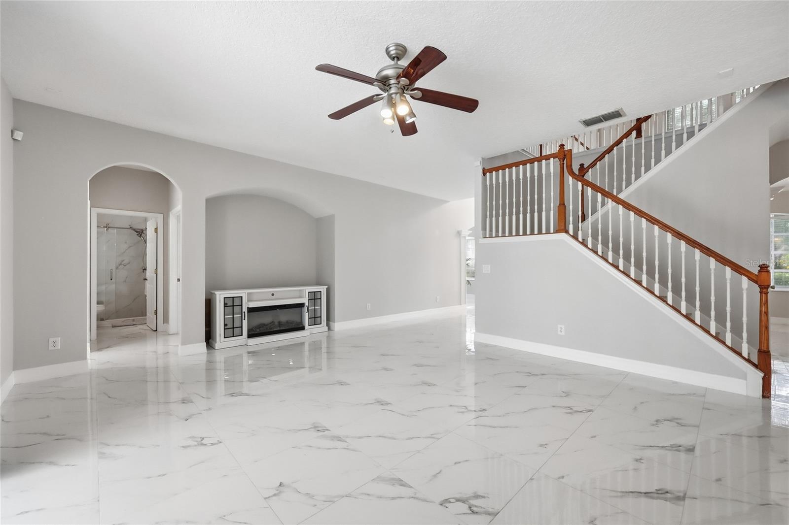 Image 13 of 63 For 1338 Legendary Boulevard