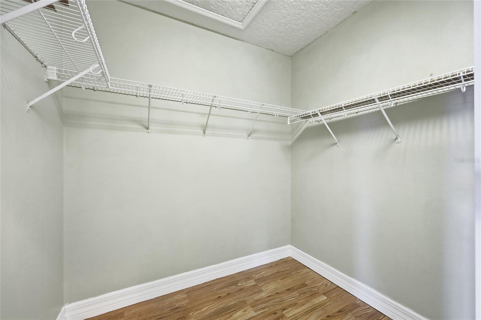 Image 41 of 63 For 1338 Legendary Boulevard