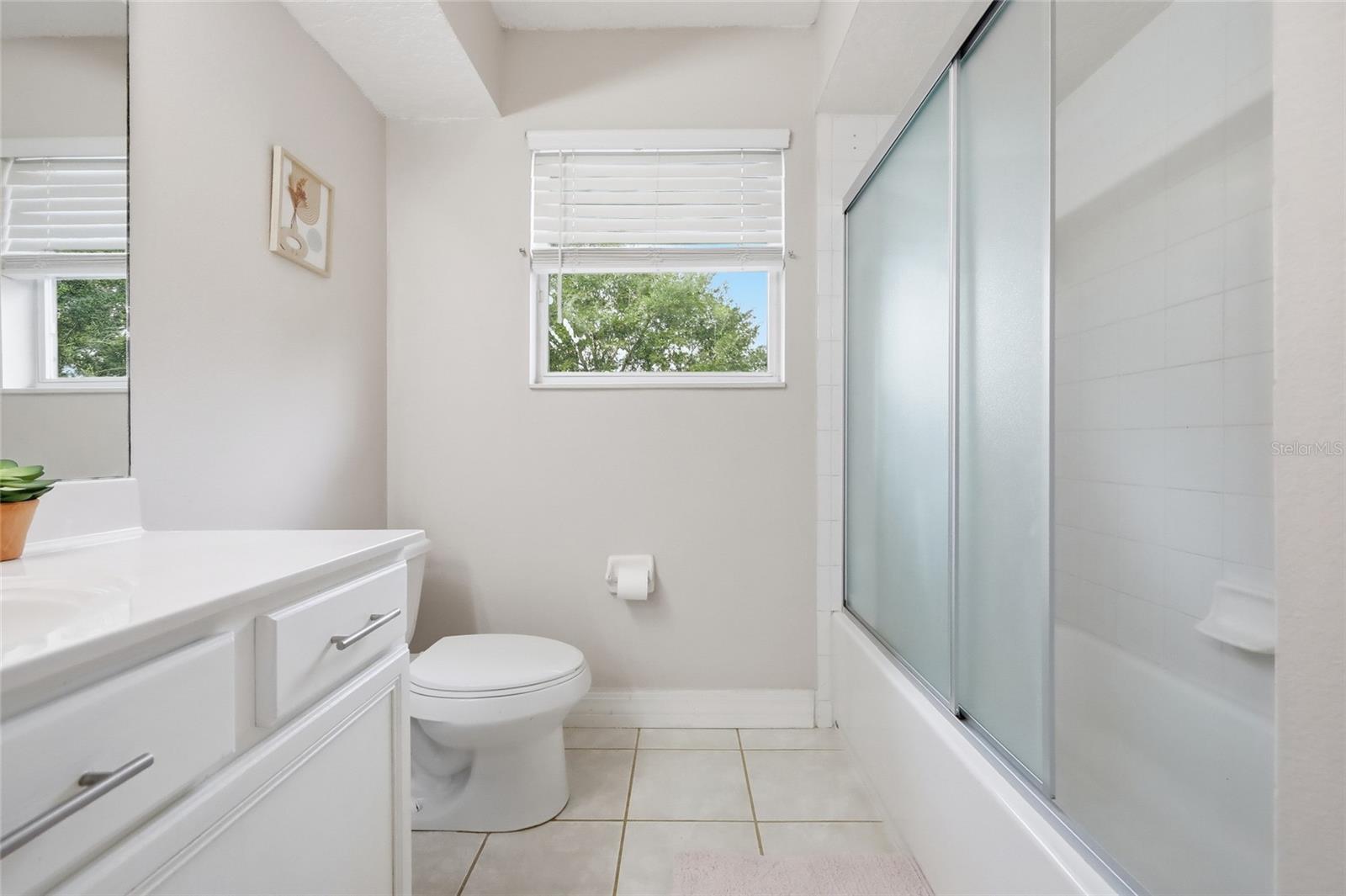 Image 46 of 63 For 1338 Legendary Boulevard