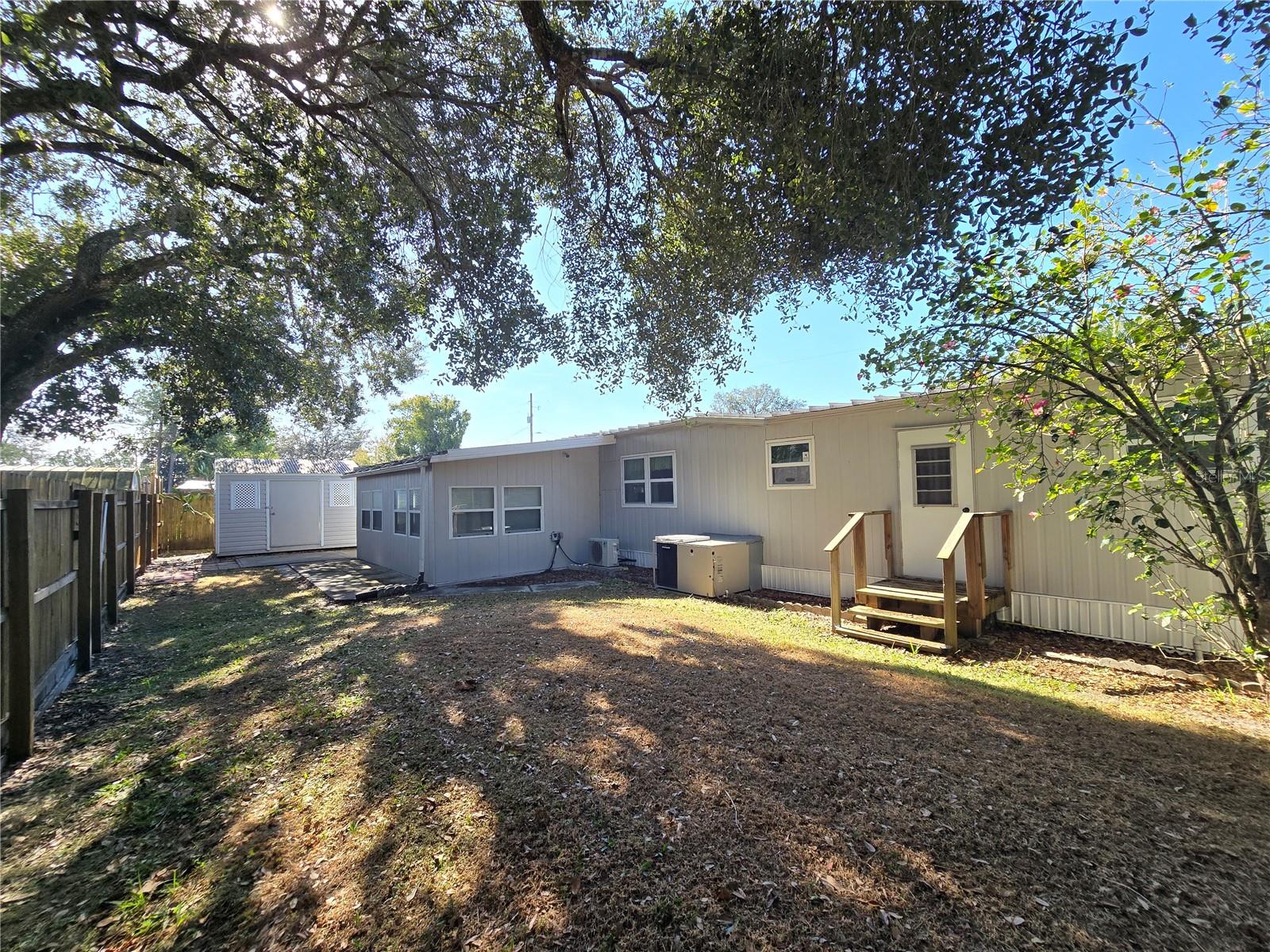 Image 18 of 53 For 1639 Flounder Street