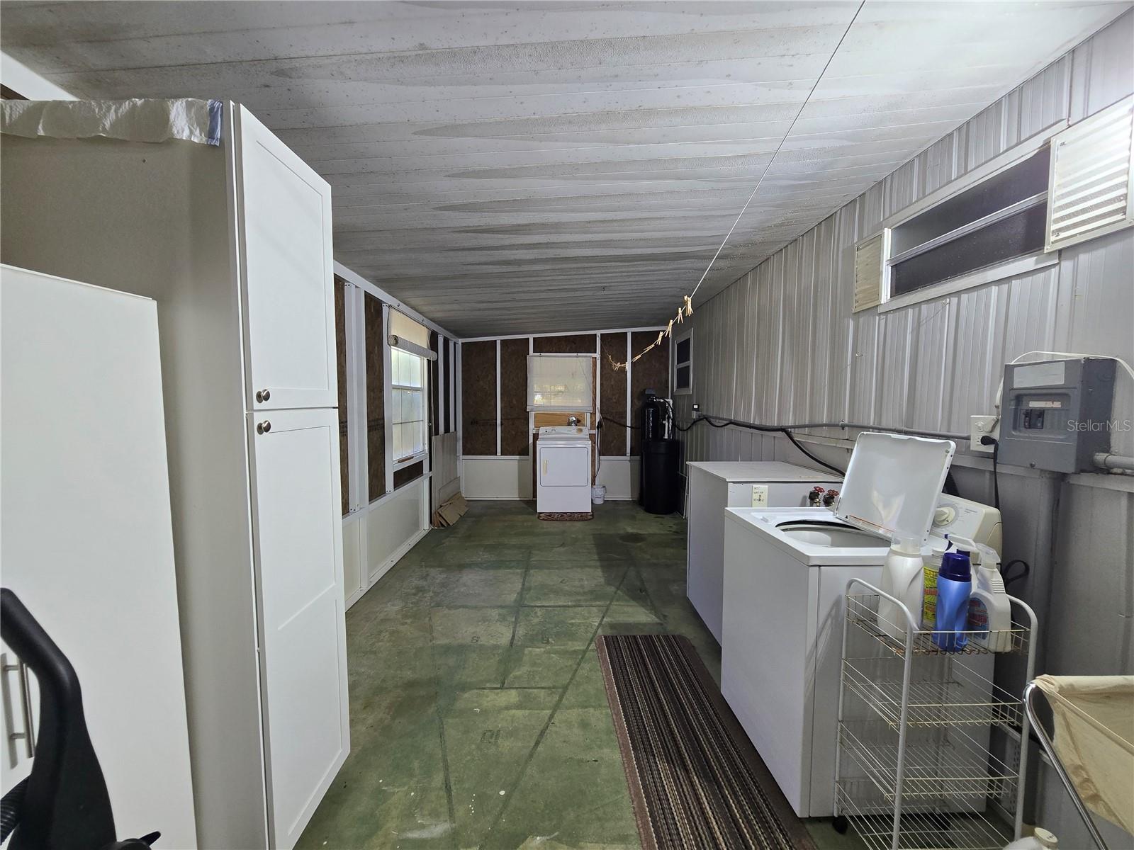 Image 26 of 53 For 1639 Flounder Street