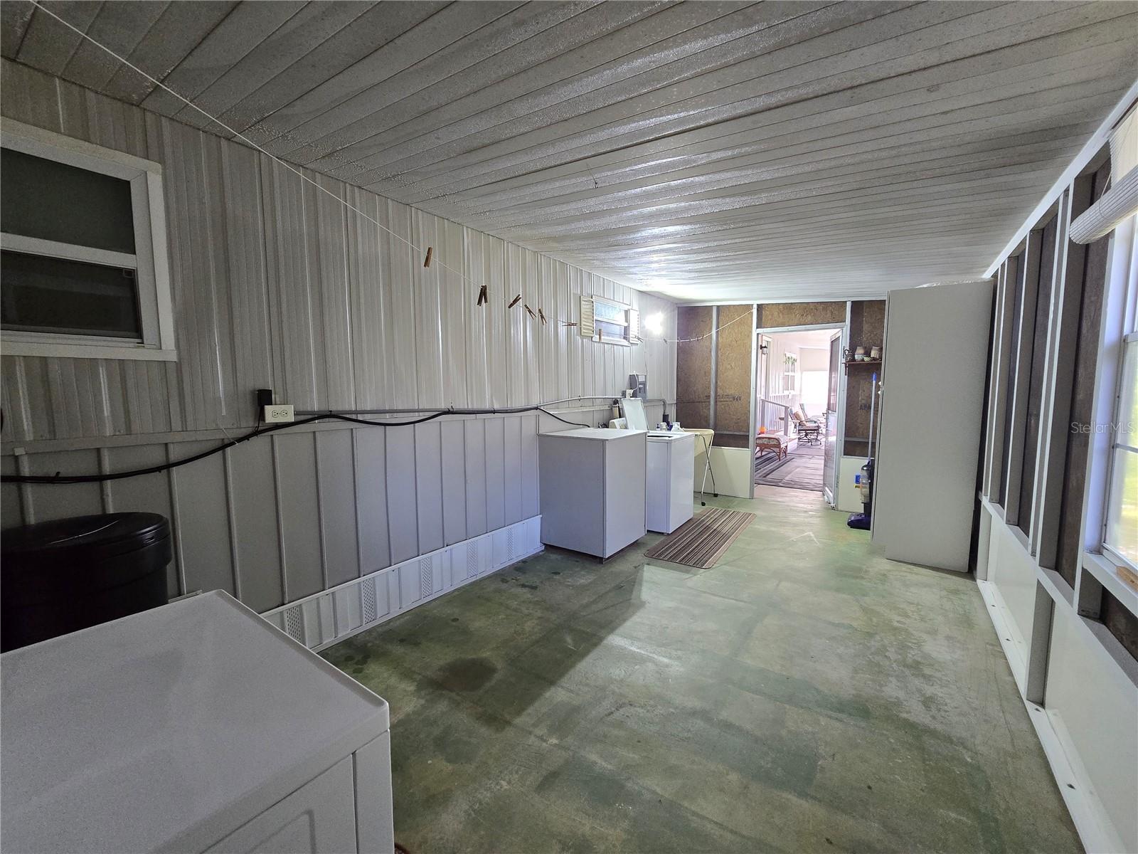 Image 28 of 53 For 1639 Flounder Street