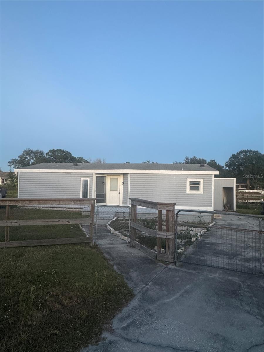 Image 2 of 7 For 1206 Skyview Cove