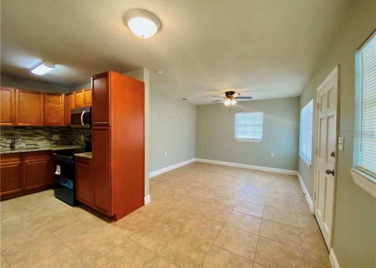 Image 7 of 11 For 1205 Avenue I