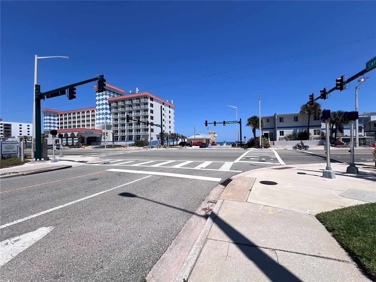 Image 15 of 17 For 24 Oriole Circle B