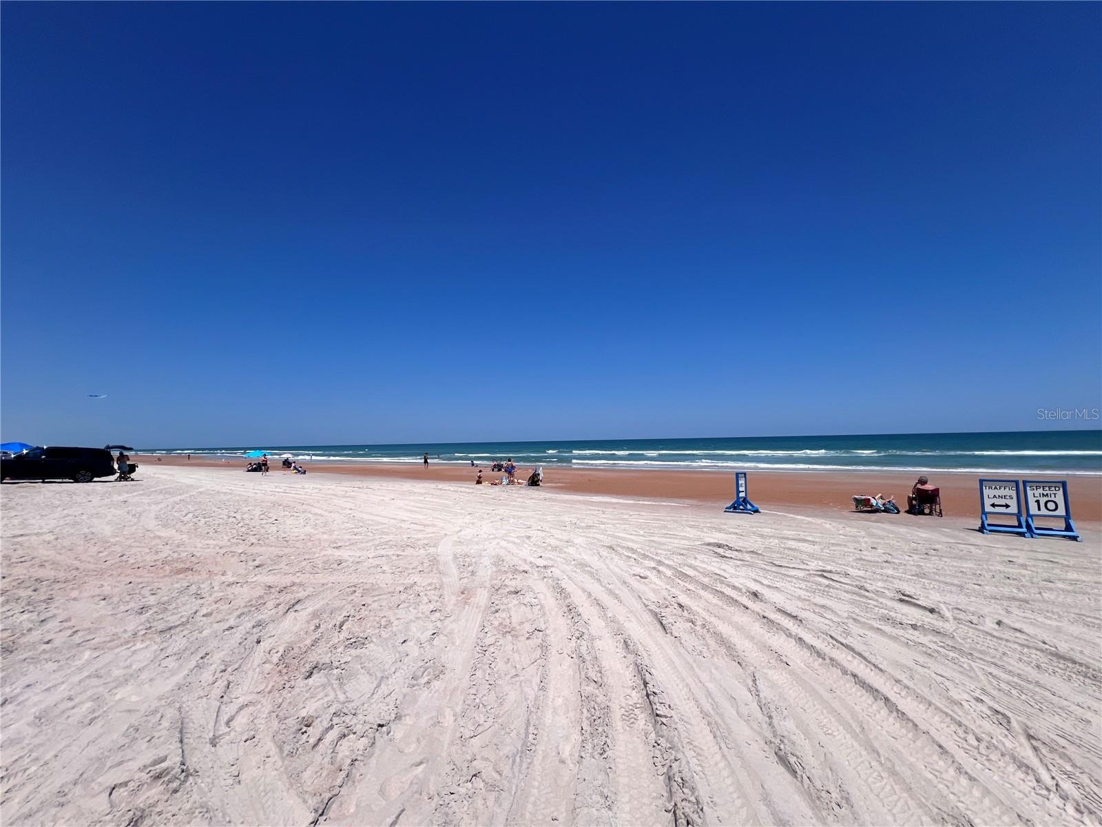 Image 17 of 17 For 24 Oriole Circle B