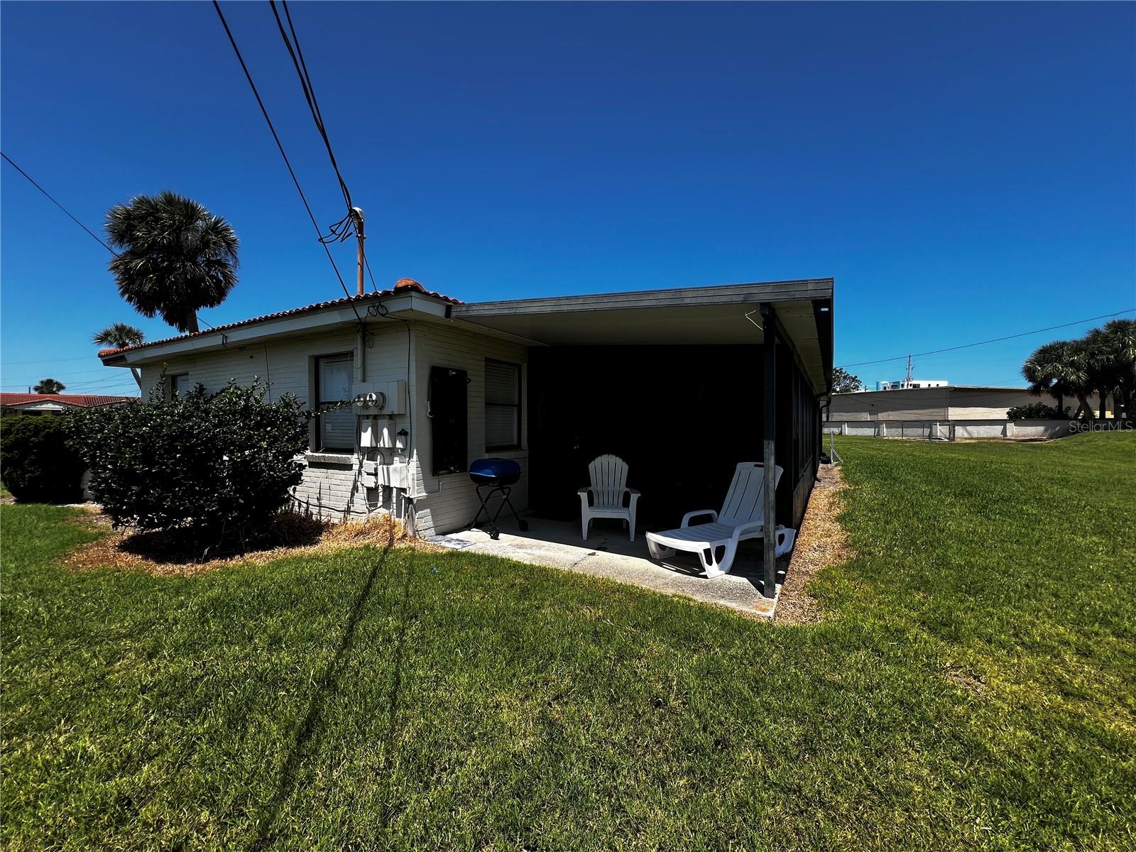 Image 9 of 17 For 24 Oriole Circle B