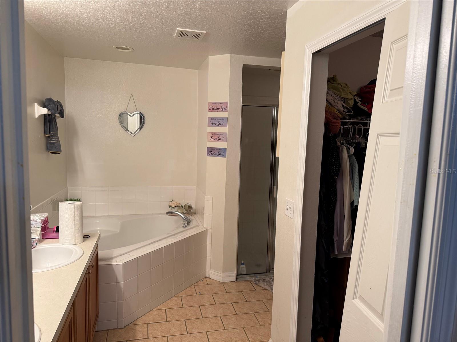 Image 8 of 12 For 1158 Saint Tropez Court