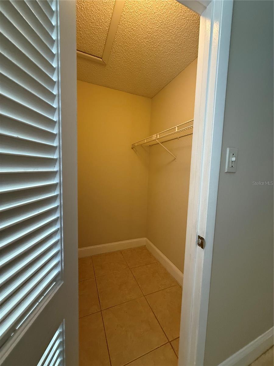 Image 13 of 27 For 3831 Bowline Circle 204