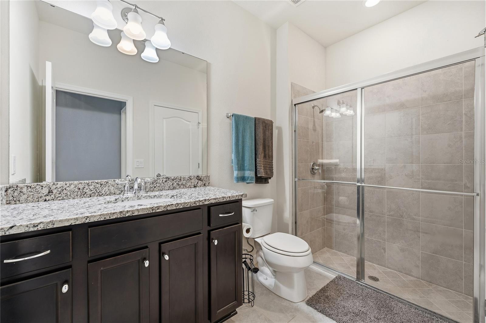 Image 23 of 37 For 5505 Misty Oak Circle