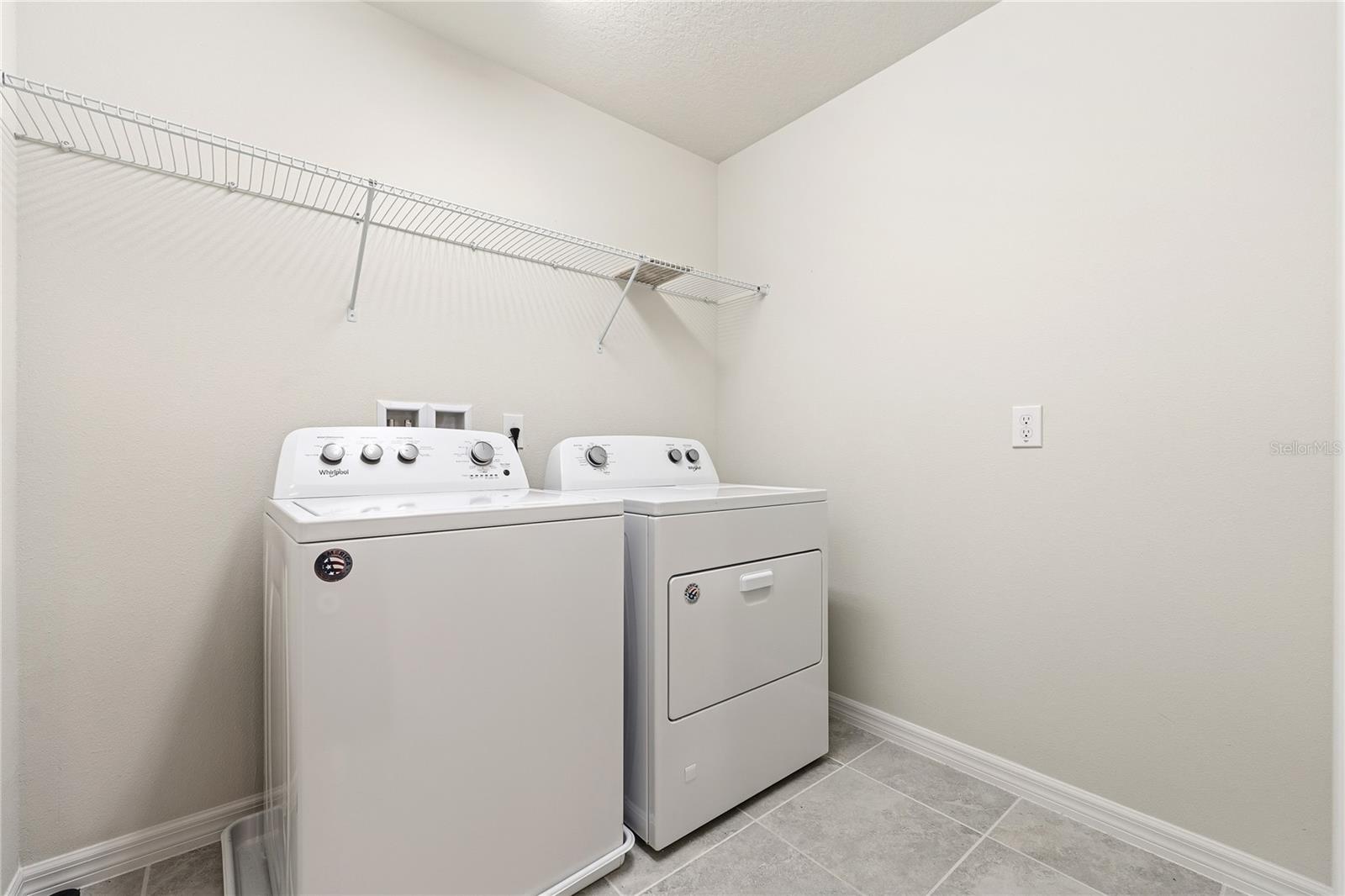 Image 25 of 37 For 5505 Misty Oak Circle