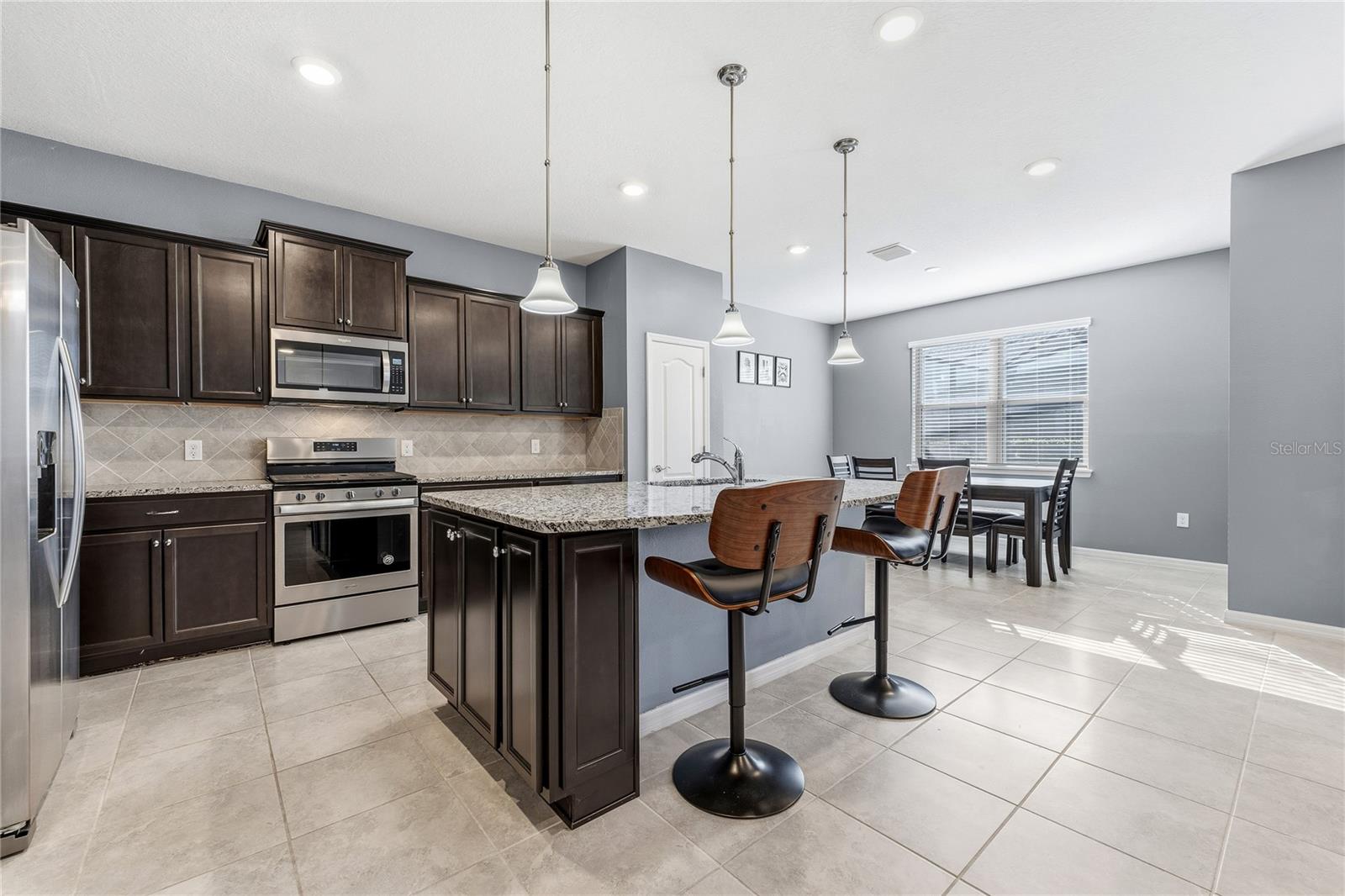 Image 9 of 37 For 5505 Misty Oak Circle