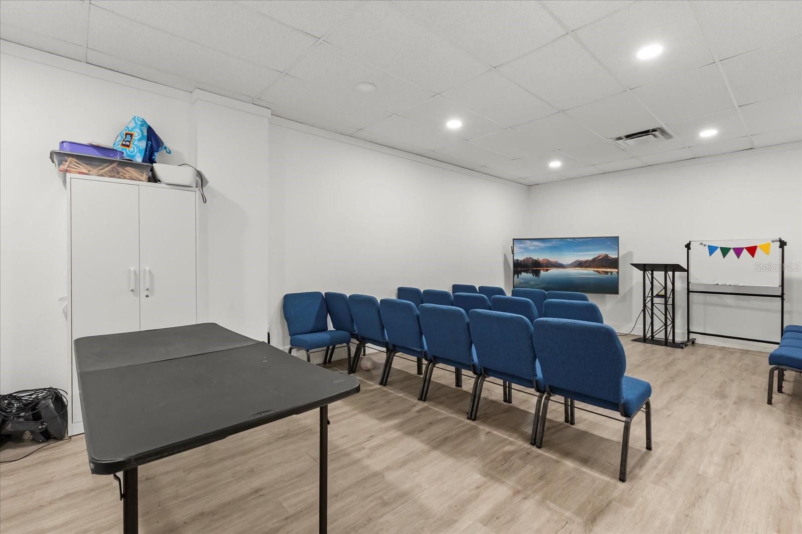 Image 12 of 23 For 1046 Plaza Drive D & E & F