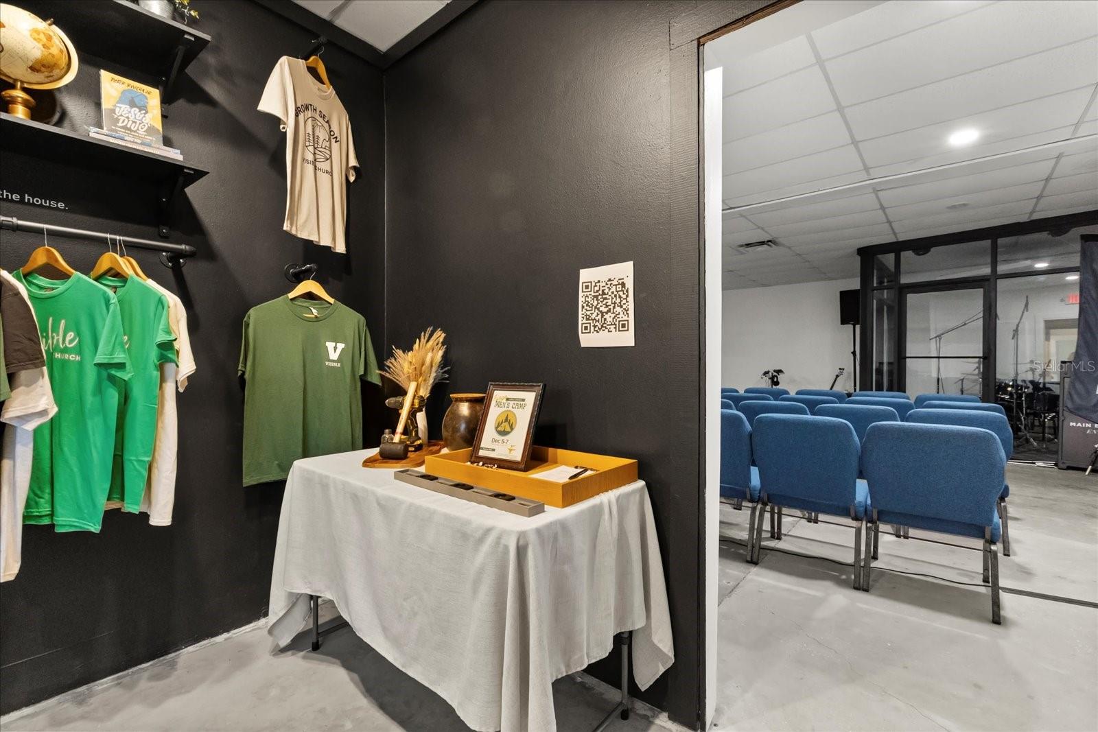 Image 14 of 23 For 1046 Plaza Drive D & E & F