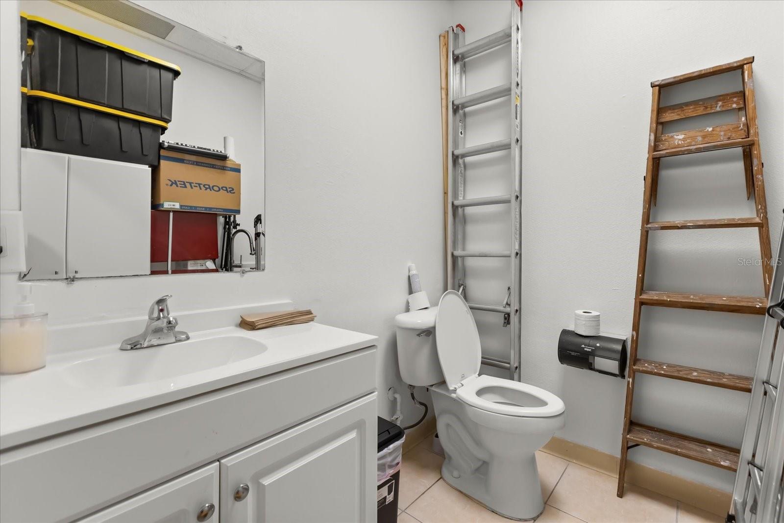 Image 6 of 23 For 1046 Plaza Drive D & E & F