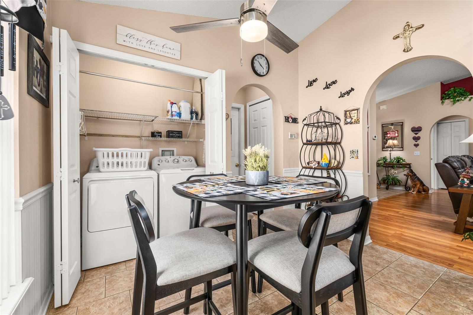 Image 15 of 80 For 105 Cardiff Avenue